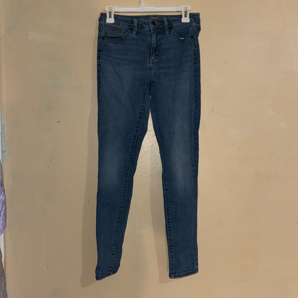 Universal Thread Jeans